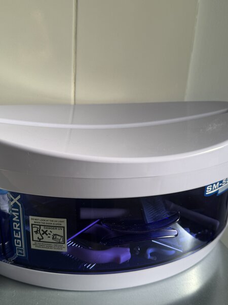 Sterilizator UV instrumente